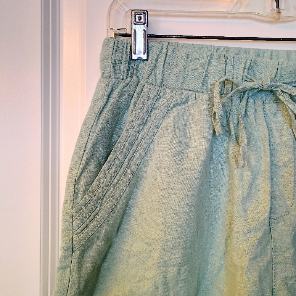 New With Tags Briggs Green Linen Blend Pull On Shorts Size Medium - Picture 2 of 12